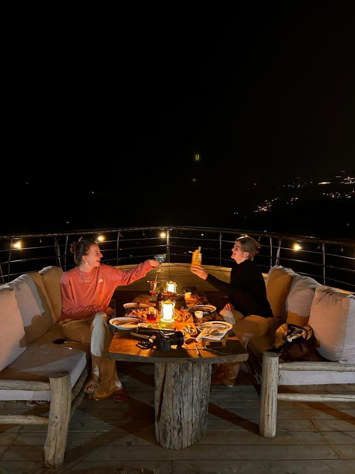 Phansi - Glamping, View Point 360, Bar & Bbq 萨帕 外观 照片
