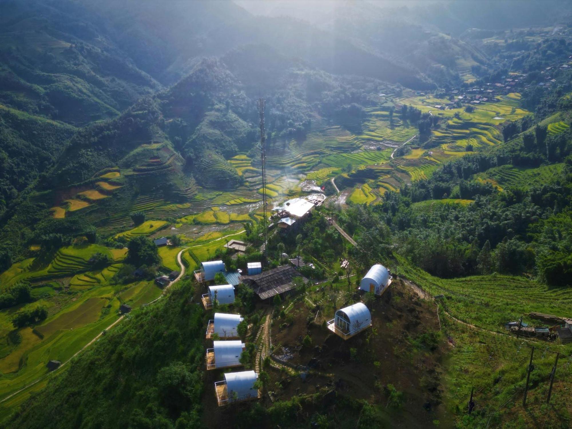 Phansi - Glamping, View Point 360, Bar & Bbq 萨帕 外观 照片