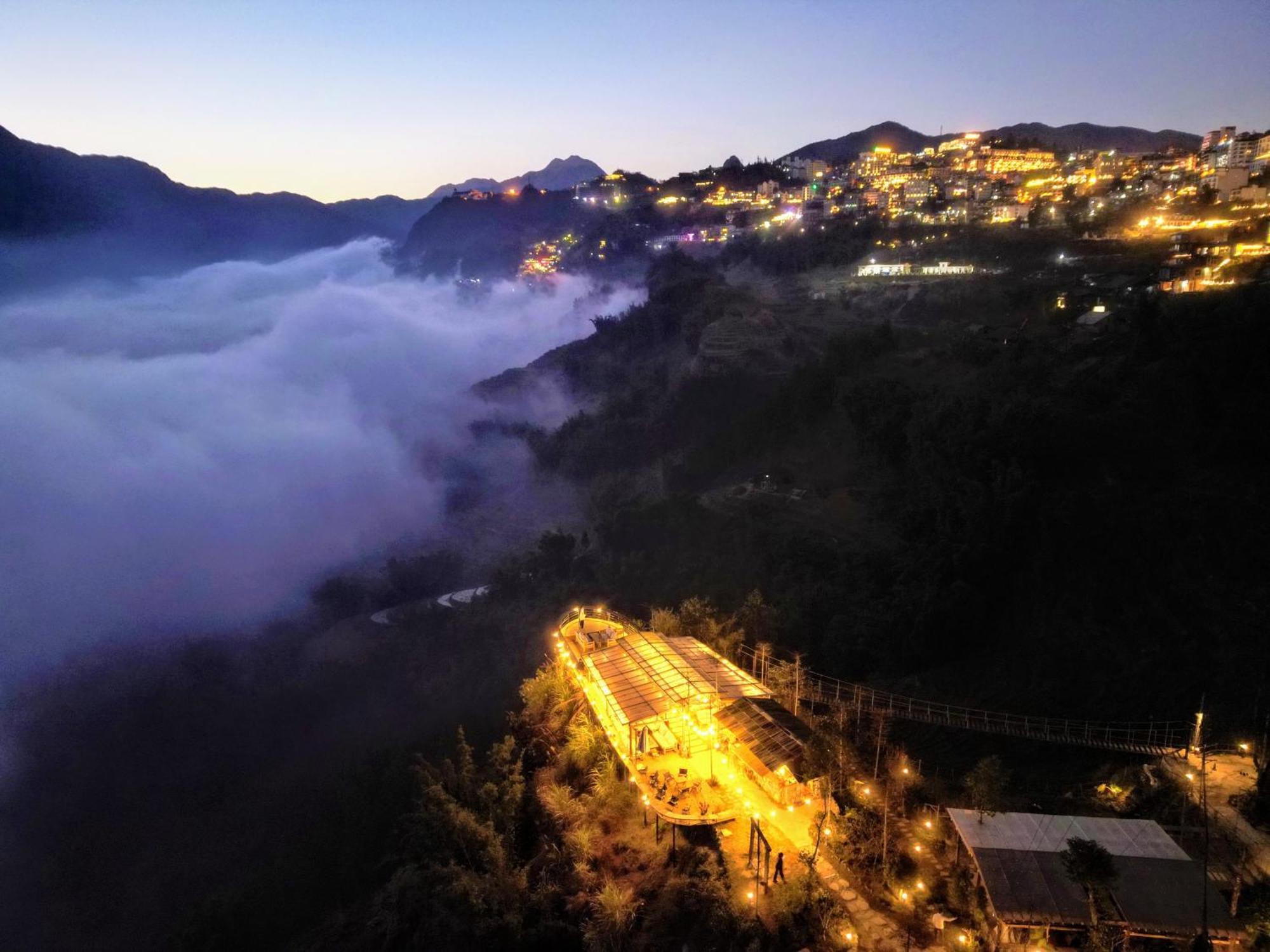 Phansi - Glamping, View Point 360, Bar & Bbq 萨帕 外观 照片